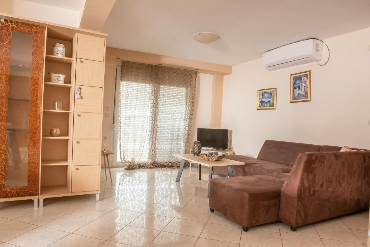 Garden Suite Néa Péramos المظهر الخارجي الصورة