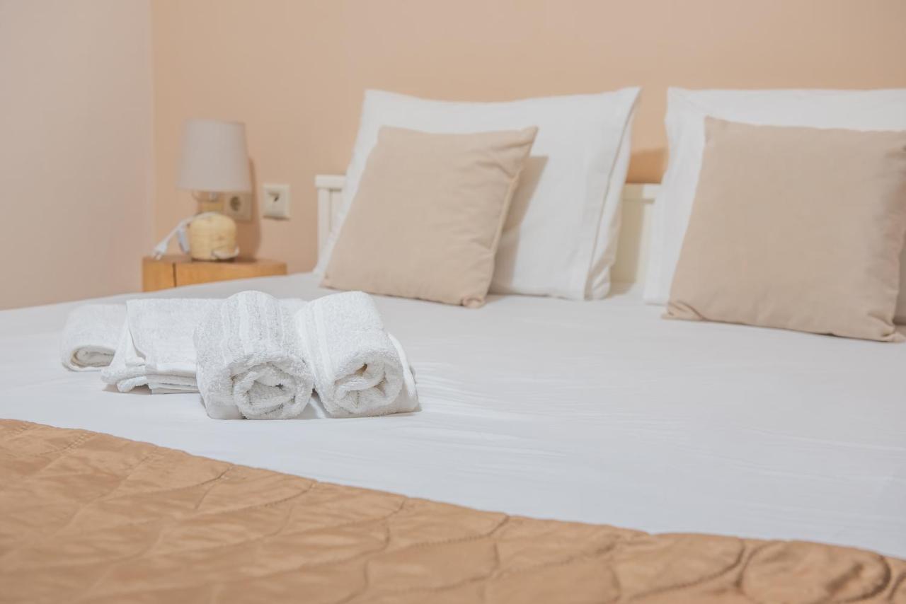 Garden Suite Néa Péramos المظهر الخارجي الصورة